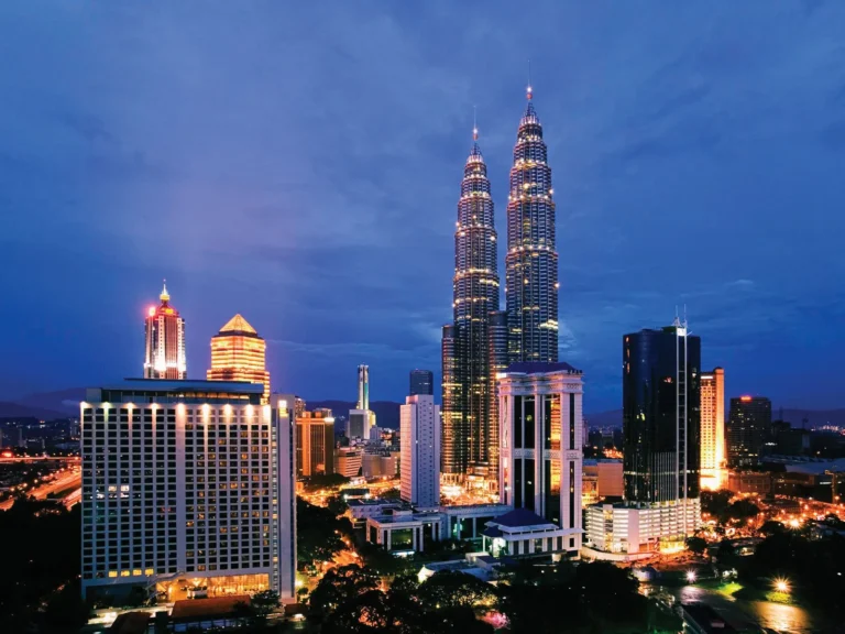 Solo Travel Guide to Malaysia for Americans